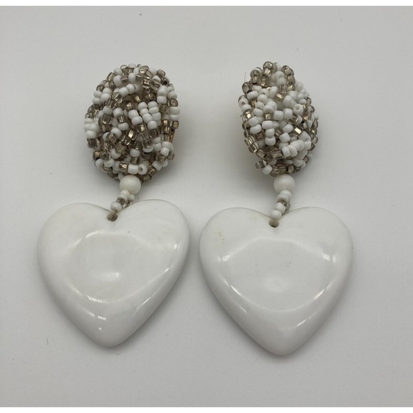 Jewelry - Vintage White Heart Dangle Earrings Pierced Beaded Top Lightweight 90s Boho